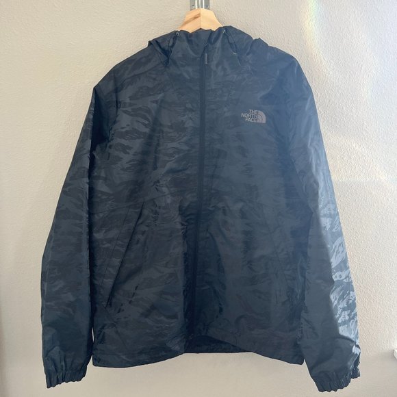 The North Face Light Shell Rain Jacket - Size L - Dark Camo - Picture 1 of 6